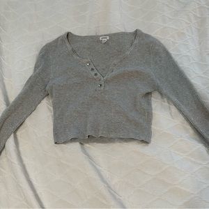 Garage Grey Button Up Long Sleeve Crop Top Size M